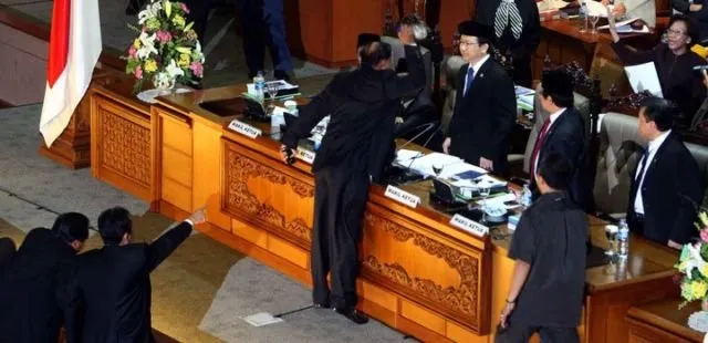 Siap-siap Warga Bekasi. Vicky Prasetyo Mantap Maju Ke Pilkada 2018 Sebagai Walikota 10