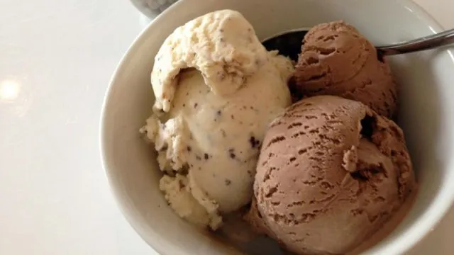7 Tipe Makanan yang Harusnya Kamu Pilih Kalau di Pesawat. Salah Pilih, Pasti Rasanya Bakal Hambar! 8