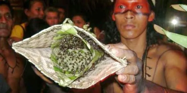 Ritual Kedewasaan Buat Cowok Dari Berbagai Belahan Dunia. Kamu Harus Bersyukur Hidup di Indonesia! 9