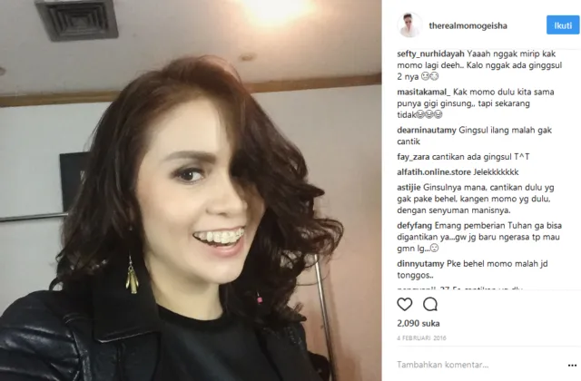 Telah Hilang Gigi Gingsulnya Momo Geisha, Lebih Cantik Nggak? Yang Pasti Doi Jadi Lebih Suka Senyum 6