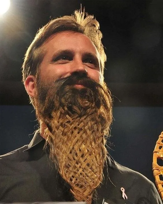 15 Kumis dan Jenggot Ini Punya Wujud yang Super Unik, Mungkin Cuma Pria Sejati yang Bisa Memilikinya 28