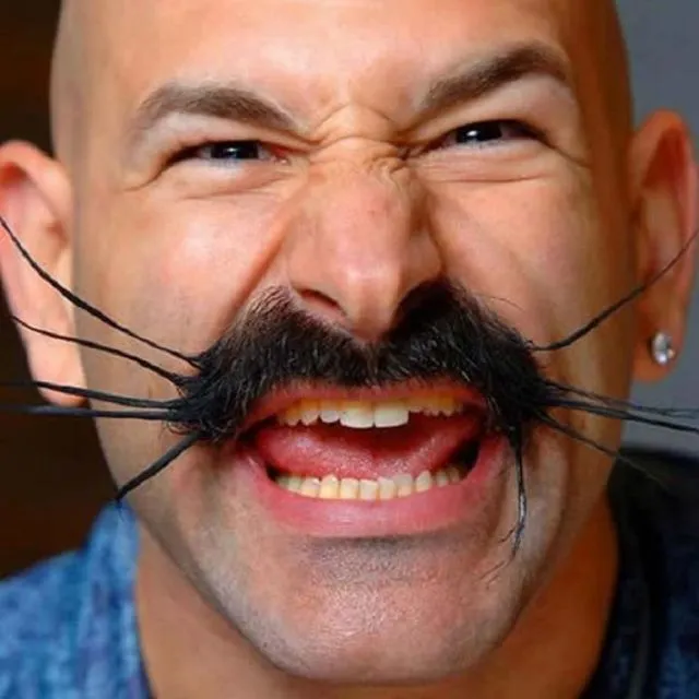 15 Kumis dan Jenggot Ini Punya Wujud yang Super Unik, Mungkin Cuma Pria Sejati yang Bisa Memilikinya 21