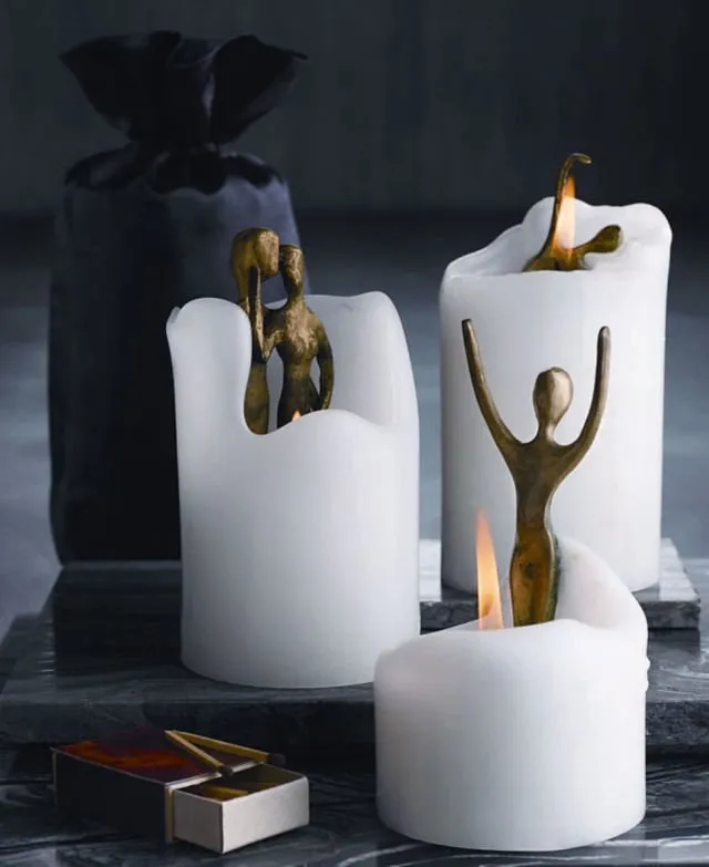 15 Lilin Ini Lucu Banget, Lebih Cocok Jadi Pajangan. Pas Mati Lampu Juga Mending Gelap-gelapan Deh! 26