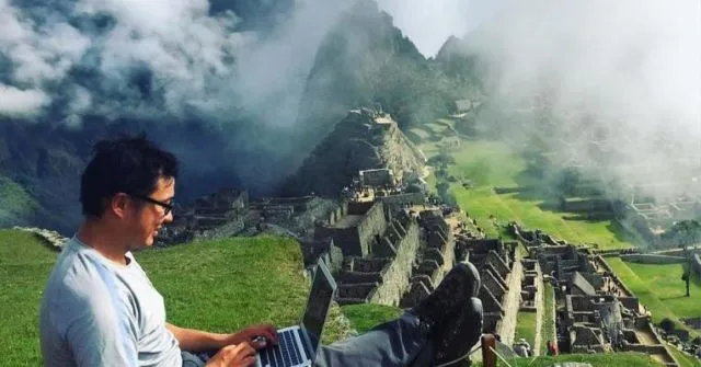 Sibuk Kerja Tapi Ingin Traveling? Program Ini Mungkin Solusinya, Bisa Jalan-jalan Sambil Cari Uang 5