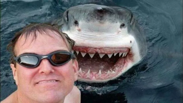 15 Selfie Ekstrem Bertaruh Nyawa Ini Sungguh Nggak Kenal Tempat dan Waktu, Jangan Asal Ditiru Ya! 12