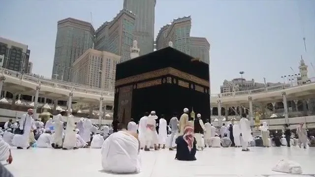 Panduan Umroh Backpacker Buat Kamu yang Mau Ibadah ke Tanah Suci. Jauh Lebih Hemat Lho! 9