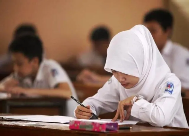 Soal Ujian Nasional 2018 Kabarnya Bakal Jadi Esai Semua. Nggak Bisa Lagi Hitung Kancing Doang 5
