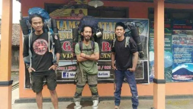 Wow, Tiga Pendaki Ini Akan Tinggal Selama 100 Hari di Gunung Merbabu! Nekat Banget Ya... 4