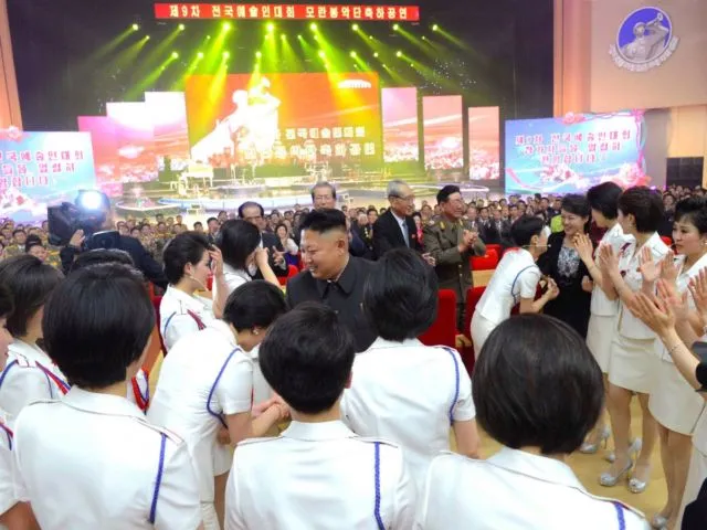 The Moranbong Band, Girlband Bentukan Kim Jong Un yang Kental dengan Nuansa Kemiliteran. Unik Ini! 6