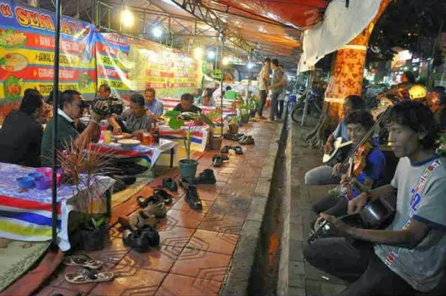 Wow! Kuliner Indonesia Kembali Dominasi Daftar Makanan Terlezat Sedunia! Ternyata Ini Alasannya 8