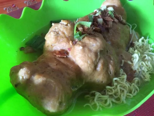 Bakso Buaya Beranak Ini Bentuknya Memang Ngeri, Tapi Rasanya Begitu Nikmat! 5