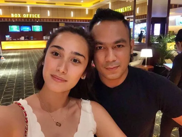 Makin Bertambah Usia, Mama-mama ini Justru Makin Cantik. Cowok-cowok Pasti Makin Betah Liatnya! 11