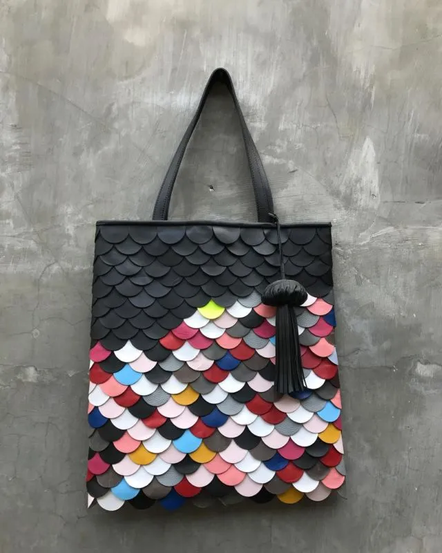 12 Pilihan Tas Lokal Bukan KW yang Nggak Kalah Cantik dengan Tas Bermerek. Murah Tapi Asli! 23