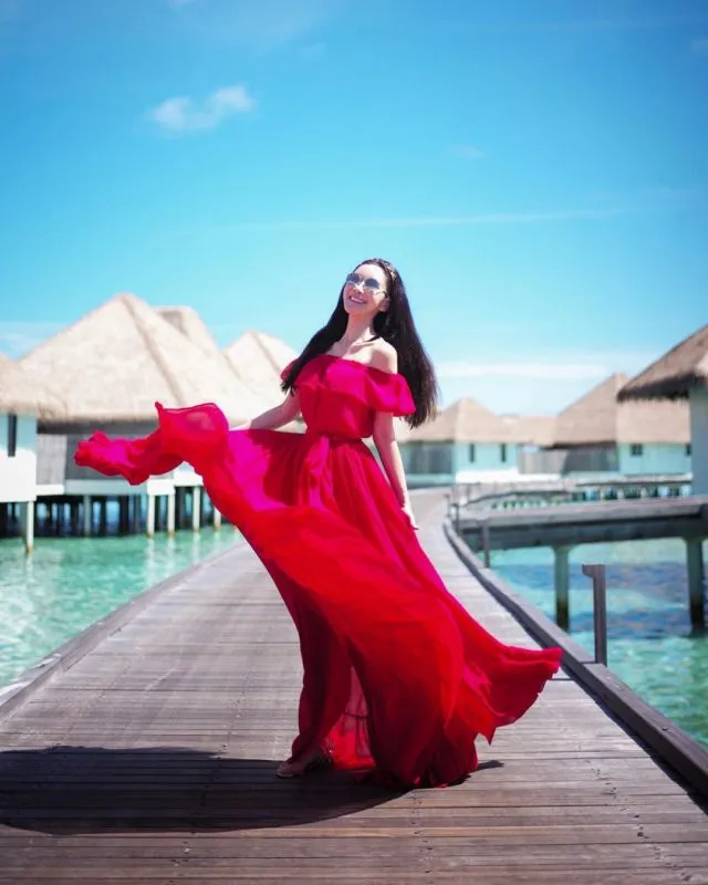 Mengintip Gaya Liburan Sosialita Super Kaya, Jamie Chua di Maldives. Bakal Bikin Mupeng Abis! 22