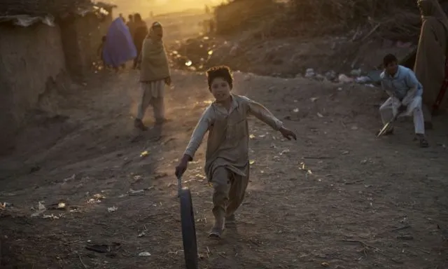 Mirisnya Nasib Anak-anak Cowok di Afghanistan Ini. Disuruh Bersolek, Menari, dan Jadi Budak Seksual 14