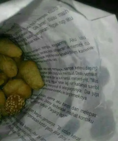 Dari Gosip Hingga Cerita Dewasa, 18 Bungkus Gorengan ini Bakal Bikin Wawasanmu