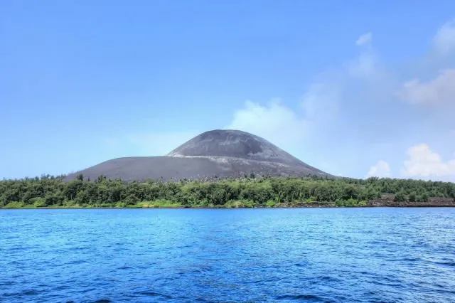 Meletusnya Kawah Sileri Dieng Emang Mengejutkan. Ini Tipe Letusan Gunung Api yang Harus Kamu Ketahui 11