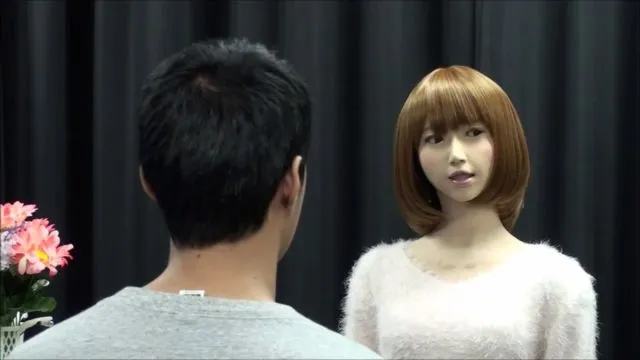 Kenalan Yuk Sama Erica, Robot yang Paling Mirip Sama Manusia. Lihat Sendiri Deh Seberapa Miripnya! 5
