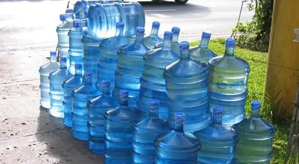 Produk Air Kemasan Bersegel, Nggak Selalu Berarti Aman. Kini Sebagai Konsumen Harus Ekstra Waspada 6