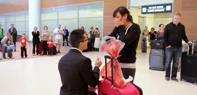7 Tipikal Cowok Dilihat dari Caranya Nyatakan Cinta, Kira-kira Bagaimana Juga Masa Depan dengannya? 10