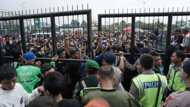 Seorang Bobotoh Tewas di Tangan Kubunya Sendiri. Kultur Kekerasan dalam Olahraga Ini Harus Berhenti 6