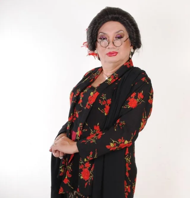 Permaisuri Sultan HB X Kok Dibilang ‘Ibu Mirota (Raminten)’, Dibalas Balik Sama Netizen: ‘Your Eyes’ 8