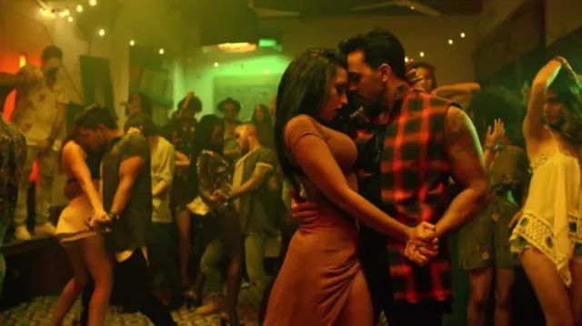 Ternyata Arti Lirik Lagu ‘Despacito’ itu Vulgar Lho, Wajib Tahu Biar Nggak Asal-Asalan Pas Nyanyi 6