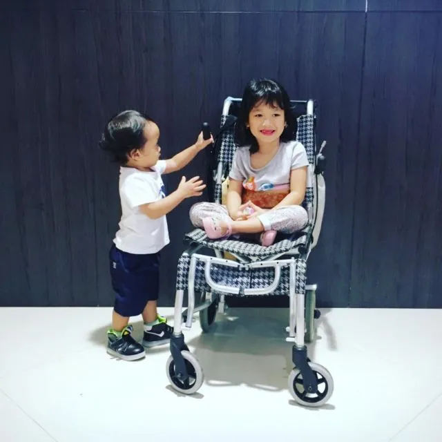 Wawancara Eksklusif Grace Melia; Tentang Menjadi Orangtua Anak Berkebutuhan Khusus (part #1) 14
