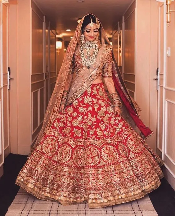 17 Ide Gaun Pengantin India ala Bollywood 18