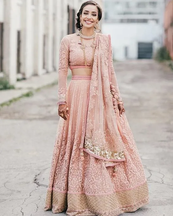 17 Ide Gaun Pengantin India ala Bollywood 33