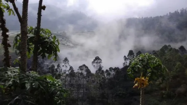 Kawah Sileri di Dataran Tinggi Dieng Meletup. Apa Kabar Event Dieng Culture Festival Bulan Depan? 5