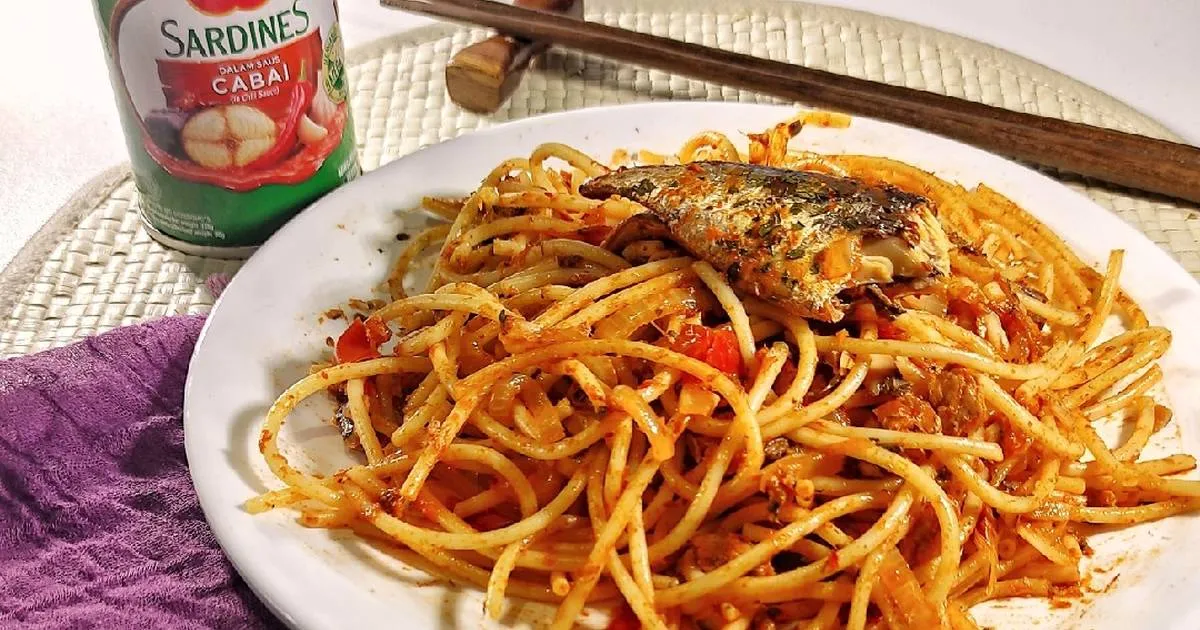 6 Cara Memasak Sarden Kalengan yang Menggoda Selera. Anak Kos Merapat! 9 cara memasak sarden dan mie