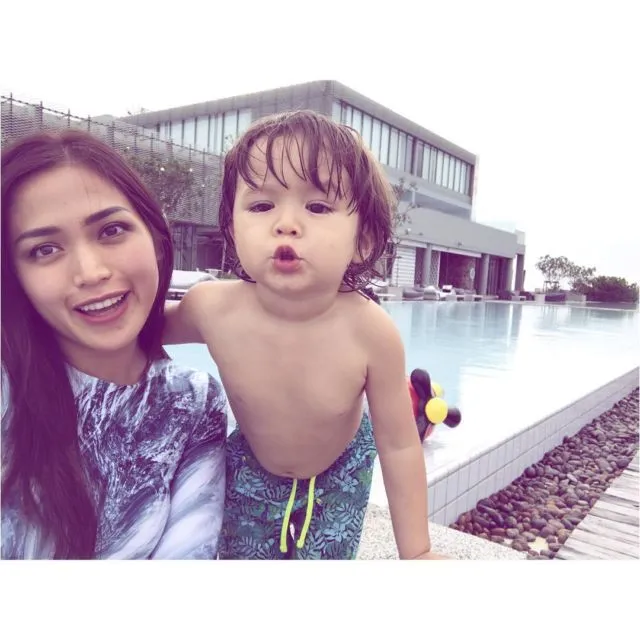 Jessica Iskandar Pamer Geng Barunya, Gorgeous Mom, 5 Mama Muda Jelita Ini Lho Anggotanya! 8