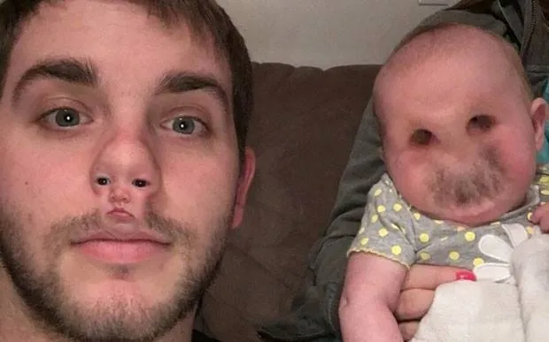 Face Swap Bapak dan Anak Ini Bakalan Bikin Kamu Ngakak! Memang Dasar Bapak-bapak Kocak Nih! 18