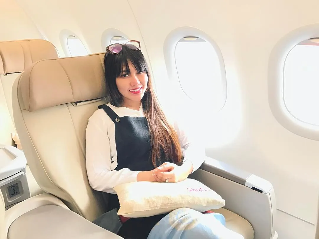 Via Vallen Memang Layak Jadi Panutan Para Penyanyi Dangdut Tanah Air. Kamu Pasti Bakal Jatuh Cinta! 4
