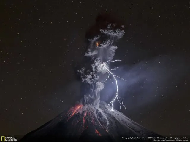 Foto Pemenang NatGeo Travel Photographer Awards. Belajarlah dari Mereka Biar Kualitas Fotomu Juara! 11