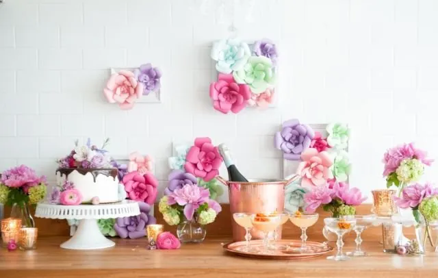 Tren Bunga Kertas untuk Backdrop Lamaran atau Pelaminan yang Manis Banget! Simak 15 Inspirasinya 29