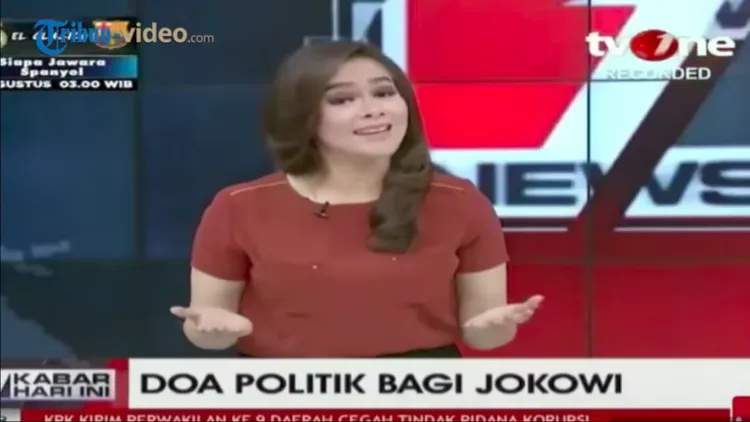 Dianggap Menyindir Jokowi, Presenter TV One Dihujat oleh Warganet. Emang Harus Hati-Hati Sih! 5