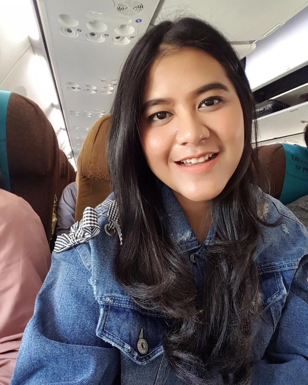 Putri Jokowi Jadi Omongan Lagi karena Naik Pesawat Ekonomi. Figur Publik Nggak Selalu Harus Glamor 5