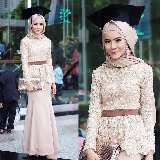 12 Inspirasi Rok Mermaid. Inilah Tren Terkini Gaya Bawahan Ala Putri Duyung Untukmu yang Berhijab 23
