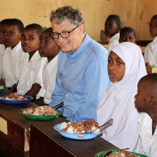 Begini Cara Orang Terkaya Dunia, Bill Gates, Mengisi Waktu Liburannya. Inspiratif dan Sederhana! 17
