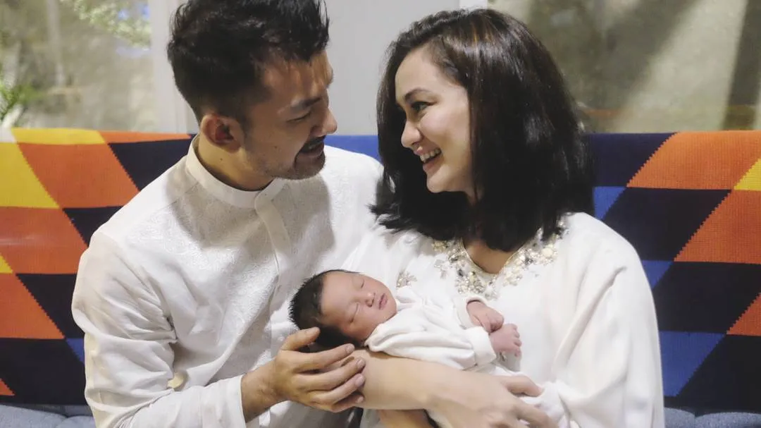 Sebelum Ashanty, Beberapa Artis Ini Pernah Alami Kisah Pahit Keguguran. Pelajaran Buat Kita Semua! 7