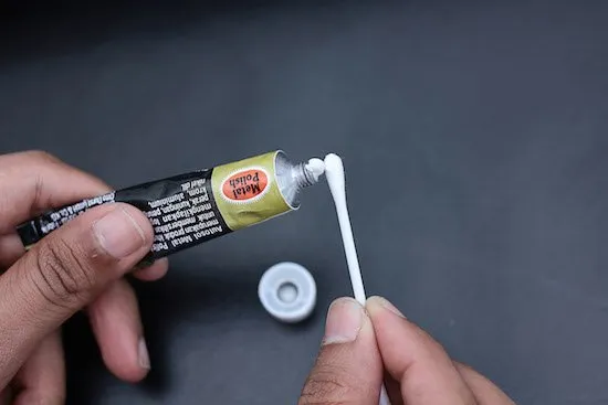 6 Benda Pembersih Ini Bisa Bantu Rawat Lensa Plastik Kacamatamu. Nggak Perlu Lagi Gonta-Ganti Lensa 10