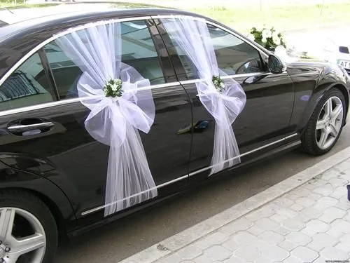 10+ Ide Dekor Hiasan Mobil Pengantin yang Unik & Keren 16