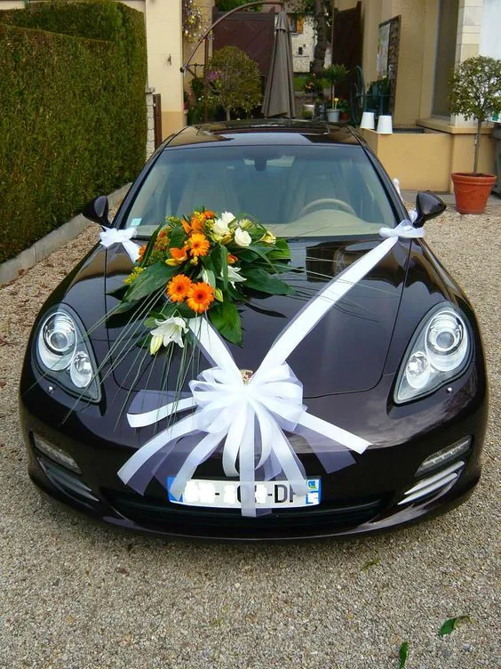 10+ Ide Dekor Hiasan Mobil Pengantin yang Unik & Keren 13