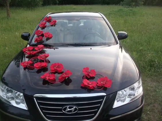 10+ Ide Dekor Hiasan Mobil Pengantin yang Unik & Keren 17