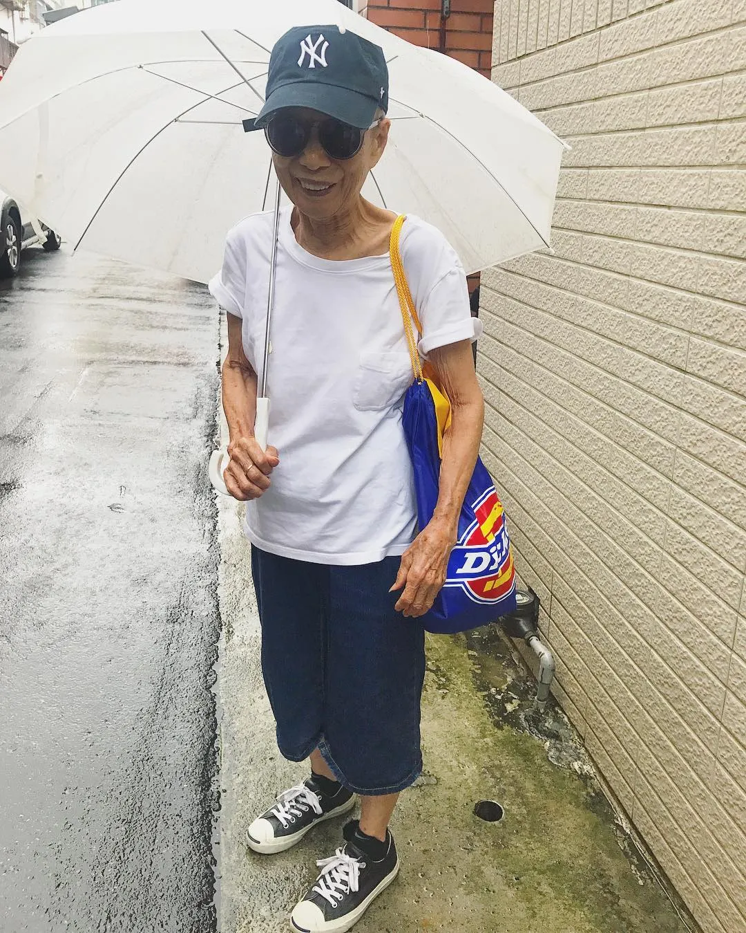 Ramai di Instagram, Nenek 88 Tahun Bergaya Layaknya Gadis Remaja. Asli Gayanya Kekinian Banget! 10