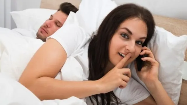 Biarpun Katanya Sayang, Cowok Tetap Bisa Malas Kalau Ceweknya Melakukan 7 Hal ini 10