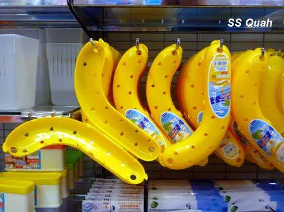 10 Benda Aneh Ini Hanya Ada di Jepang. Dari Bantal Kesepian Hingga Vending Machine Celana Dalam! 13