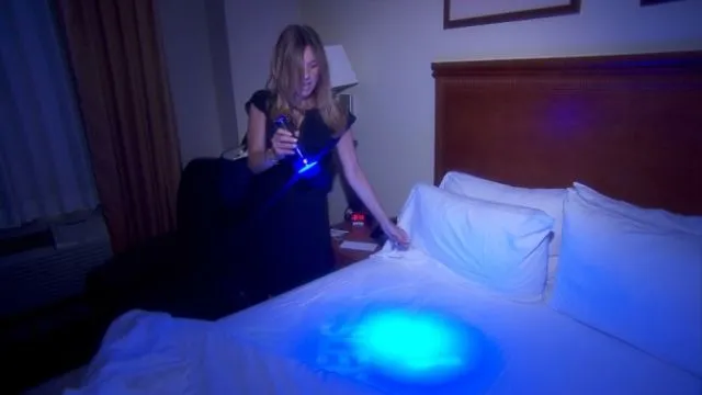 Apakah Hotel Mengganti Sprei Kamar Setiap Harinya? Investigasi Ini Punya Jawaban Mengejutkan! 6